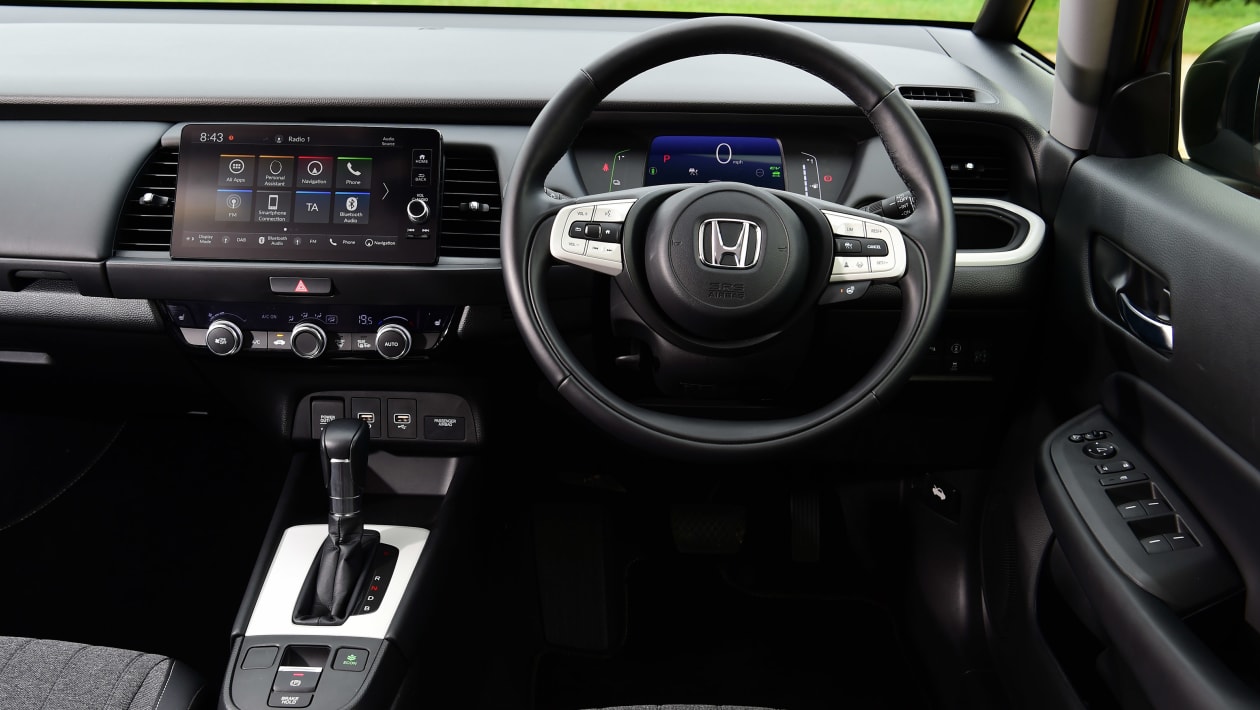 honda-jazz-hatchback-interior-comfort-carbuyer